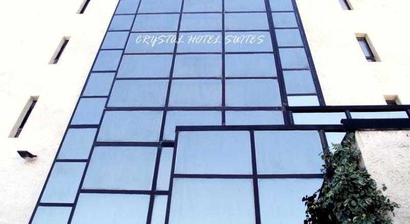 Hotel apartamentowy Crystal